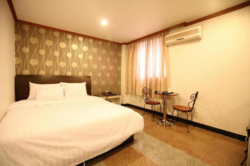 New World Hotel Yongsan Seoul Exteriör bild